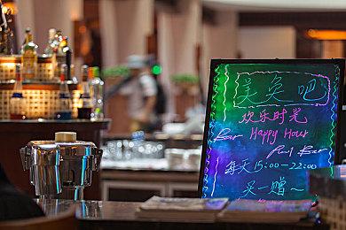 《自杀小队：战胜正义联盟》本周四公布故事和游戏玩法